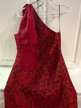 Sugarlips Red One-Shoulder Rose Jacquard Dress